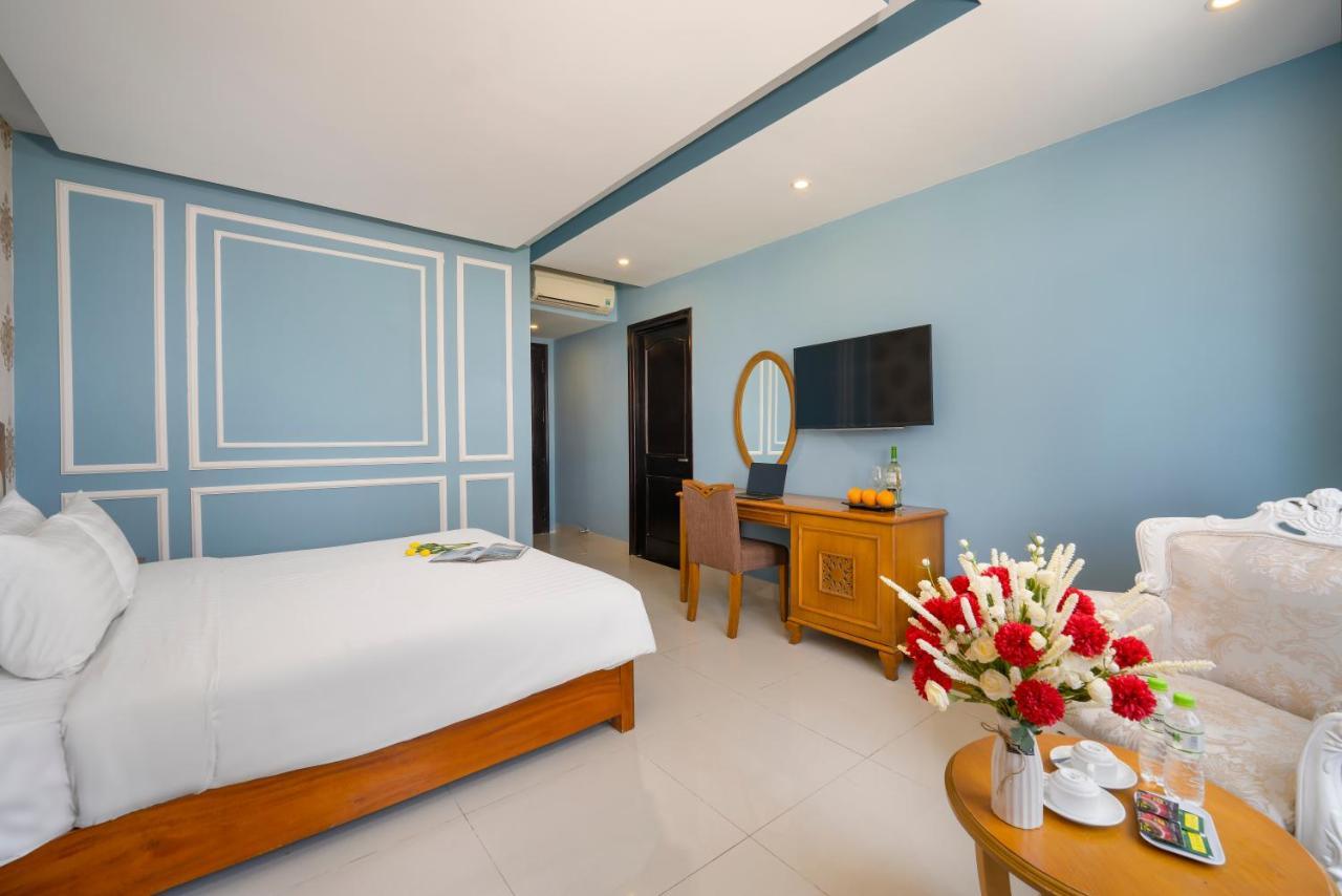 Royal Family Hotel Da Nang Bagian luar foto